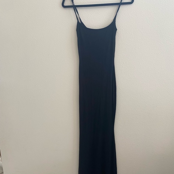 SKIMS soft lounge long slip dress max in Onyx size S new with tag - Picture 6 of 6